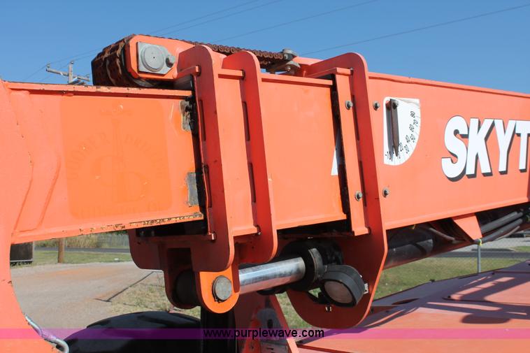 image for item H5604 2006 SkyTrak 10042 telehandler