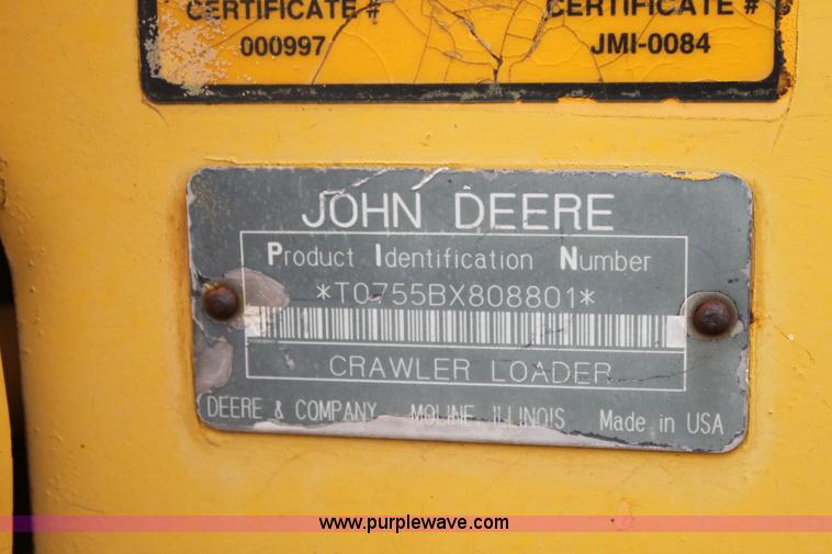 image for item H8830 1995 John Deere 755A track loader