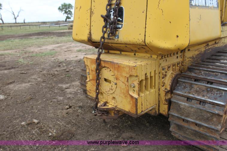 image for item H8830 1995 John Deere 755A track loader