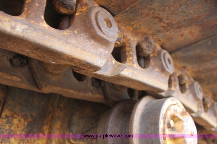 image for item H8830 1995 John Deere 755A track loader