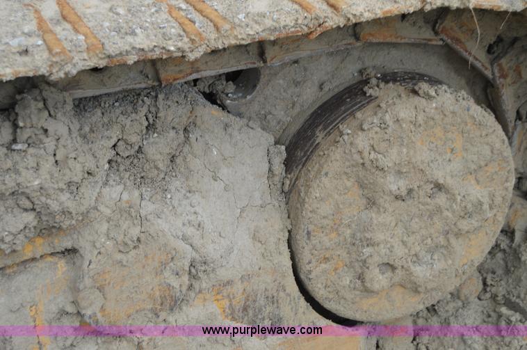 image for item I2987 1999 Caterpillar 963C track loader