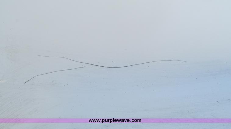 image for item I3211 1997 Mack RD688S dump truck