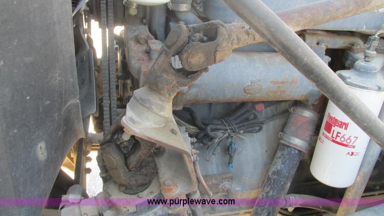 image for item I3211 1997 Mack RD688S dump truck