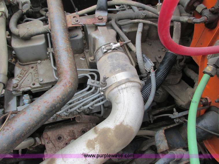 image for item I3824 1995 Ford F800 dump truck