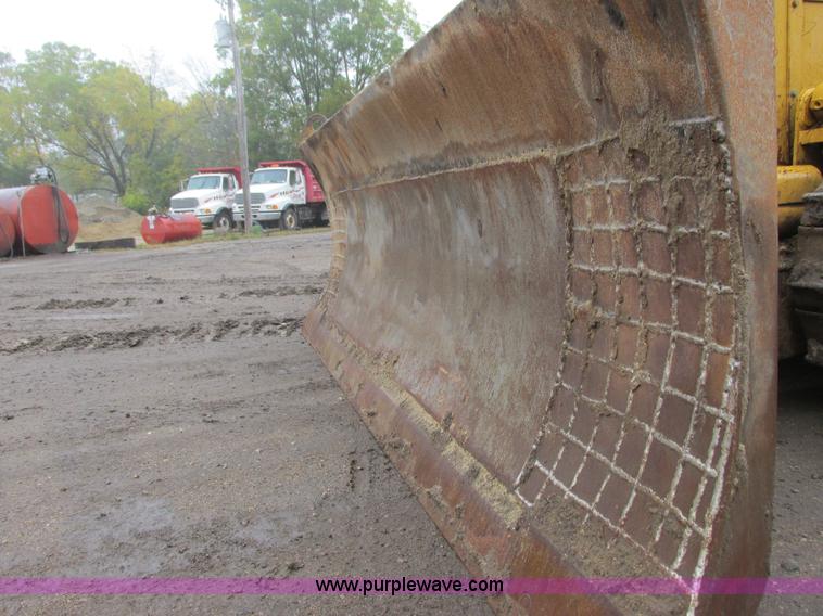 image for item I3825 1988 Caterpillar D5H dozer