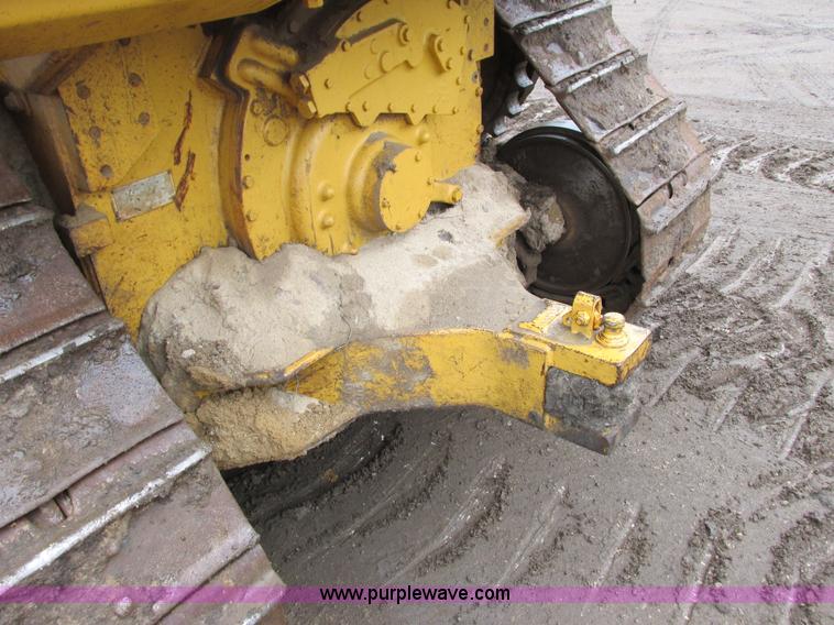 image for item I3825 1988 Caterpillar D5H dozer