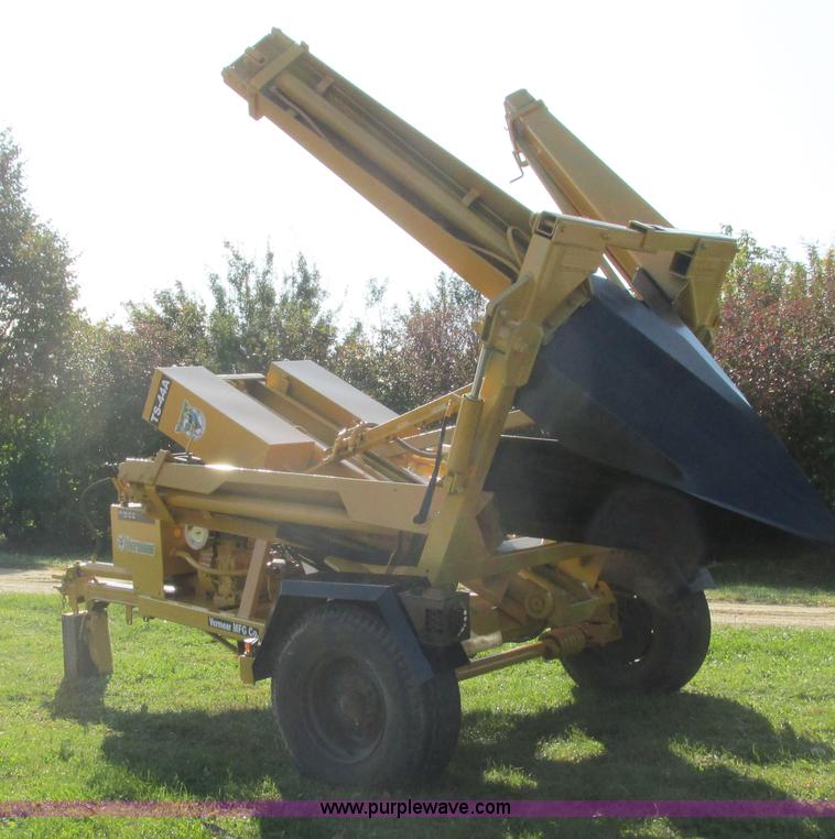 image for item I3826 Vermeer TS-44A tree spade