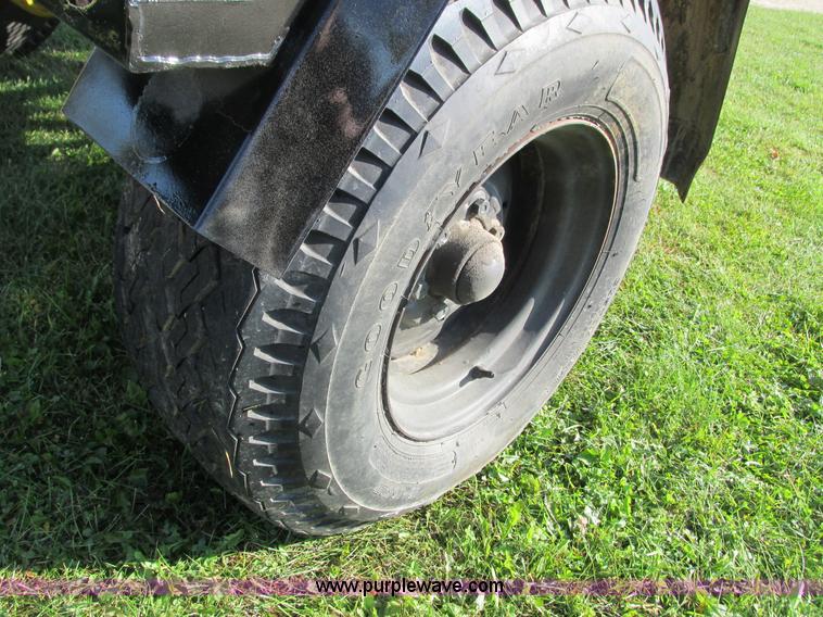 image for item I3826 Vermeer TS-44A tree spade