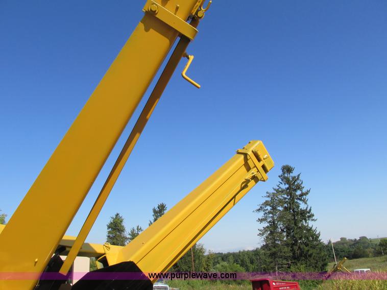 image for item I3826 Vermeer TS-44A tree spade