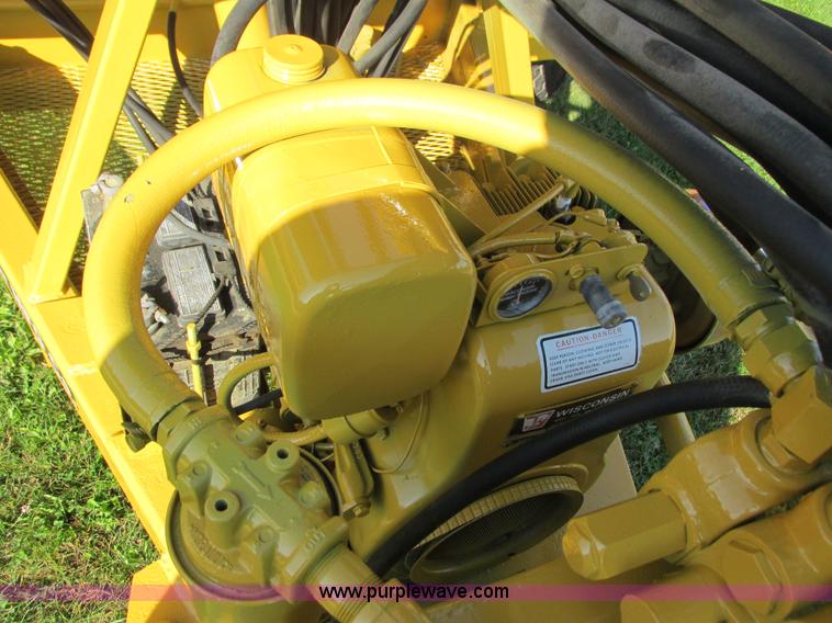 image for item I3826 Vermeer TS-44A tree spade