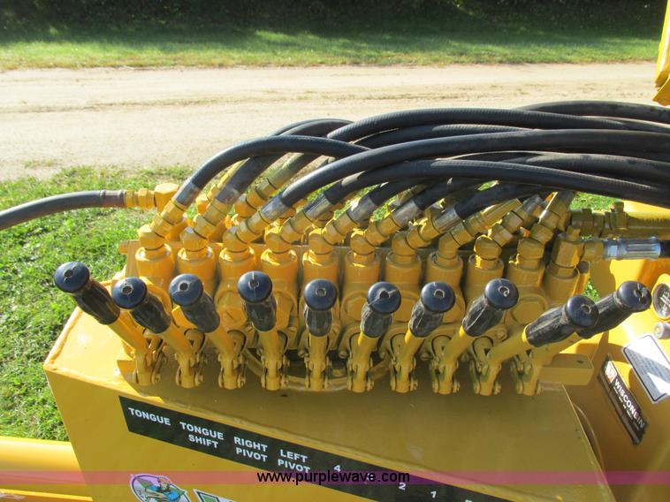 image for item I3826 Vermeer TS-44A tree spade