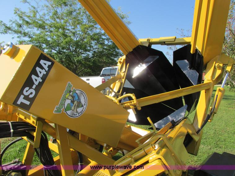 image for item I3826 Vermeer TS-44A tree spade