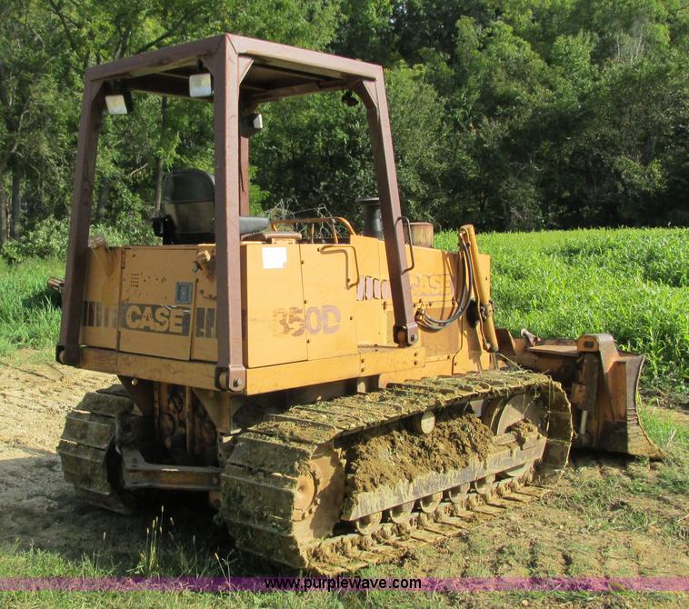 image for item I3828 1986 Case 850D dozer