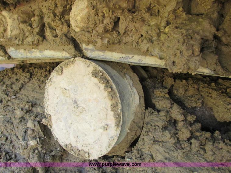 image for item I3828 1986 Case 850D dozer