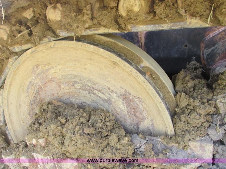 image for item I3828 1986 Case 850D dozer