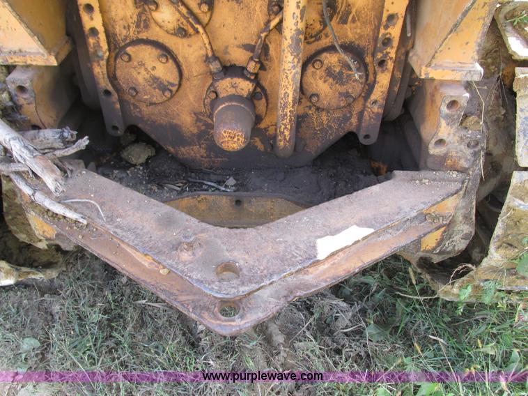 image for item I3828 1986 Case 850D dozer
