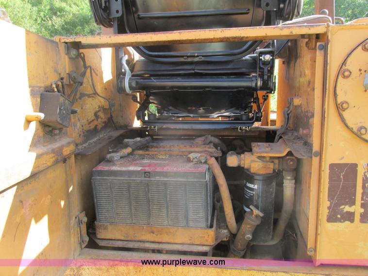 image for item I3828 1986 Case 850D dozer