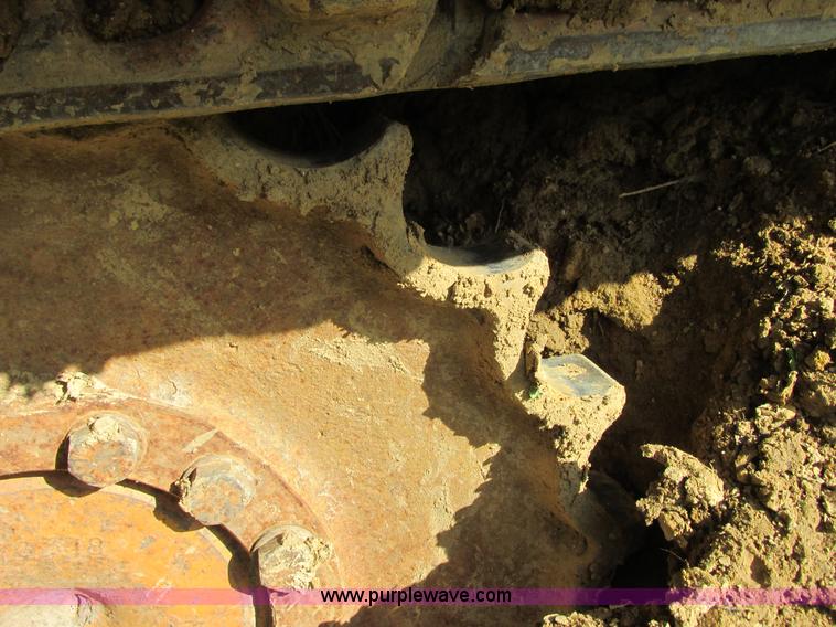 image for item I3828 1986 Case 850D dozer