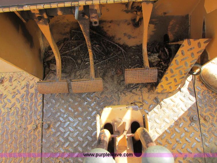image for item I3828 1986 Case 850D dozer