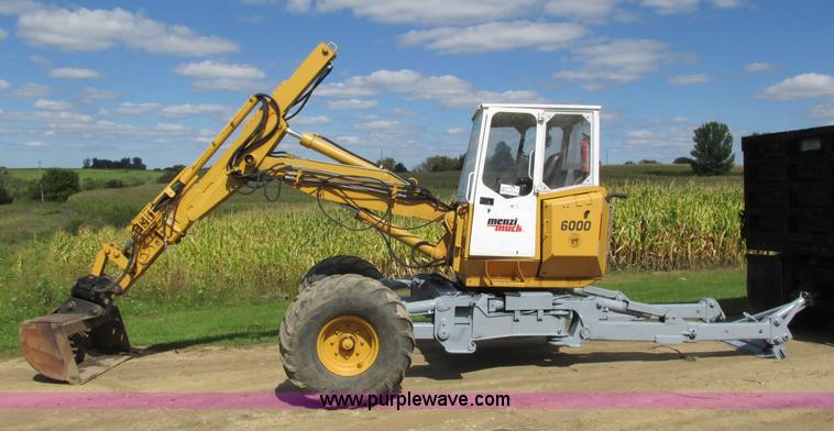 image for item I3830 1992 Menzi Muck 6000T2 excavator