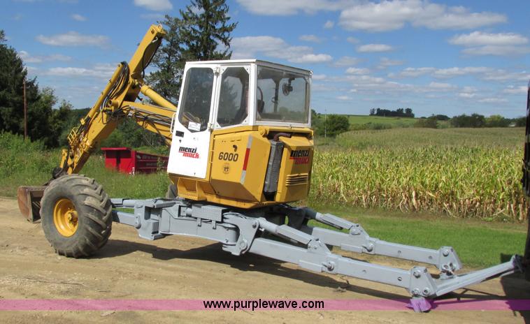 image for item I3830 1992 Menzi Muck 6000T2 excavator