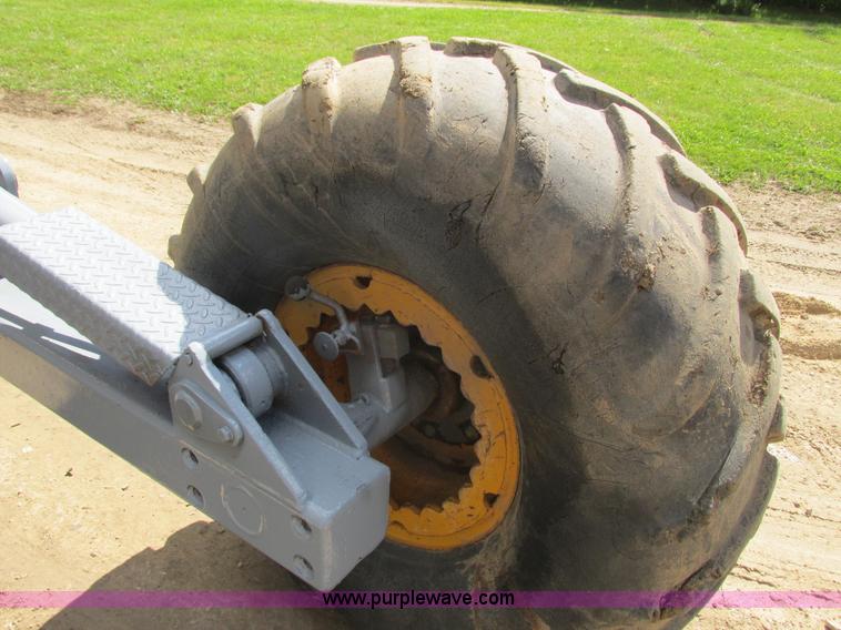 image for item I3830 1992 Menzi Muck 6000T2 excavator