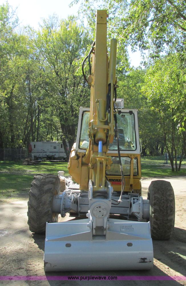 image for item I3831 1995 Menzi Muck 6000T2M excavator