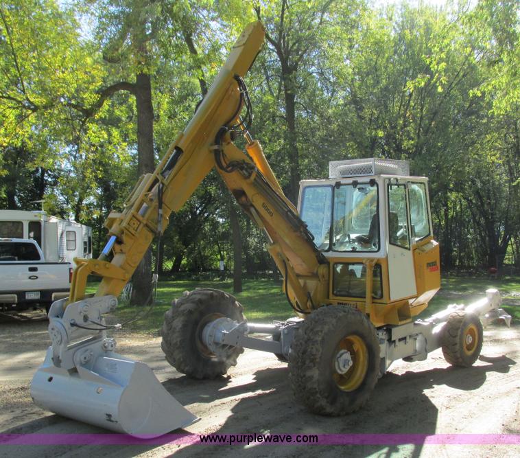 image for item I3831 1995 Menzi Muck 6000T2M excavator