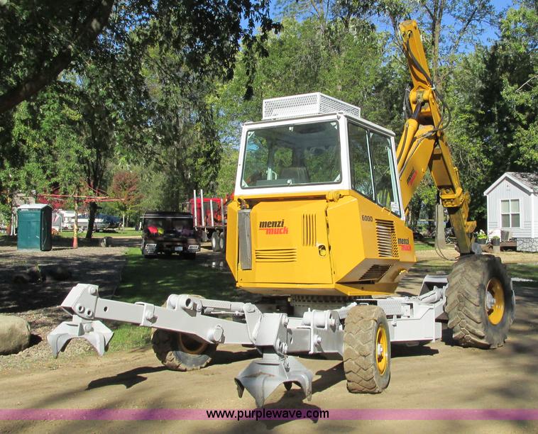 image for item I3831 1995 Menzi Muck 6000T2M excavator