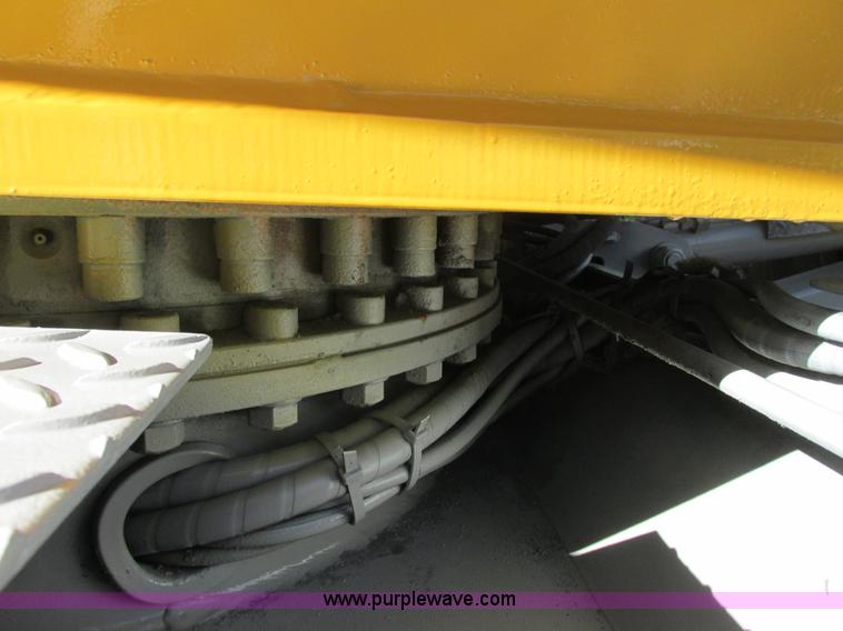 image for item I3831 1995 Menzi Muck 6000T2M excavator