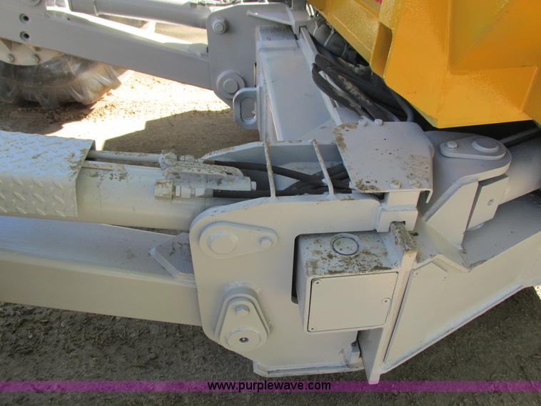 image for item I3831 1995 Menzi Muck 6000T2M excavator