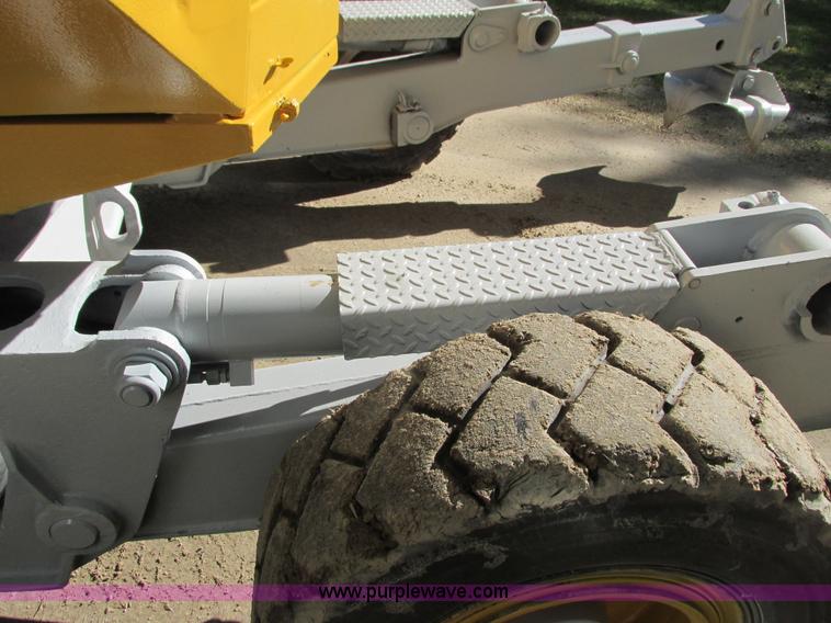 image for item I3831 1995 Menzi Muck 6000T2M excavator