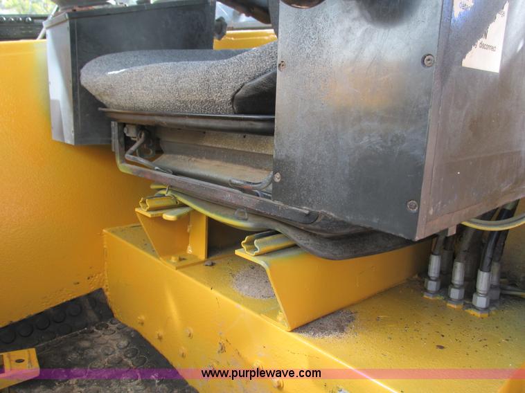 image for item I3831 1995 Menzi Muck 6000T2M excavator