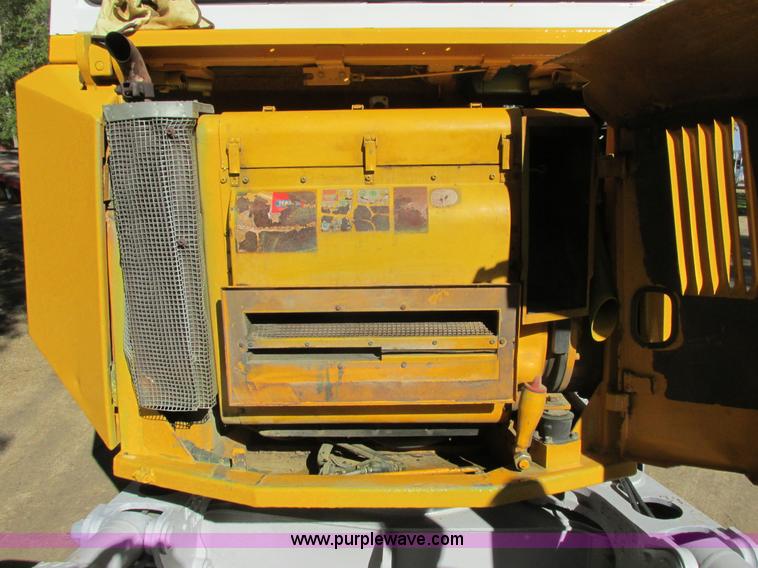 image for item I3831 1995 Menzi Muck 6000T2M excavator