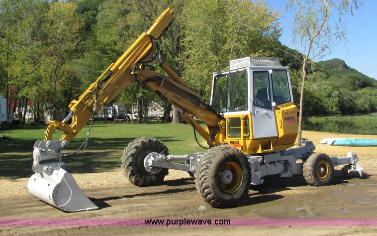 image for item I3831 1995 Menzi Muck 6000T2M excavator