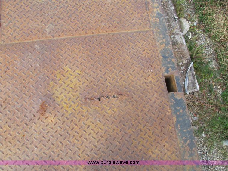 image for item I4124 2007 Ledwell LW48-HT2-10-PB hydratail trailer