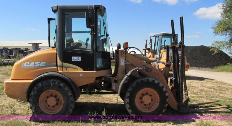 image for item I4130 2003 Case 21D articulated compact wheel loader