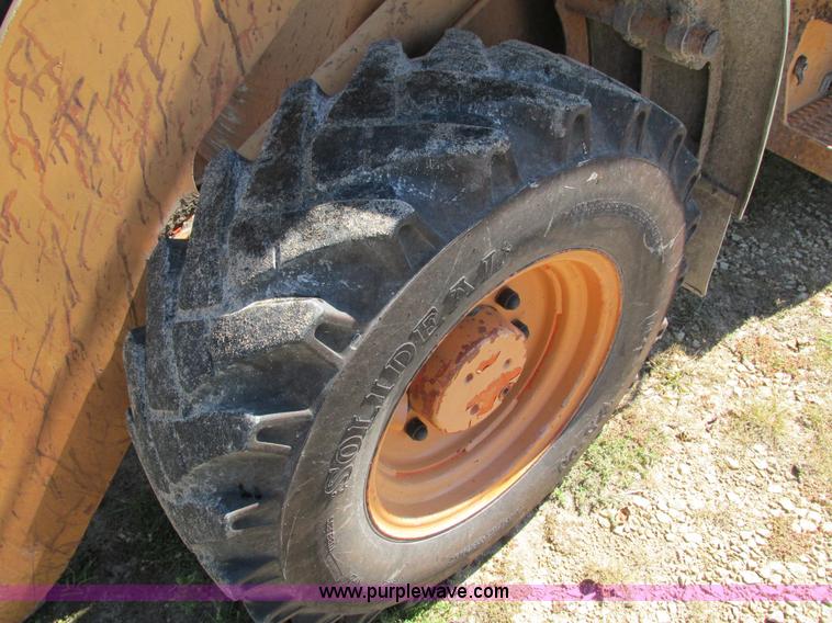 image for item I4130 2003 Case 21D articulated compact wheel loader