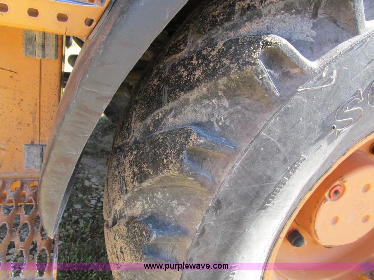 image for item I4130 2003 Case 21D articulated compact wheel loader