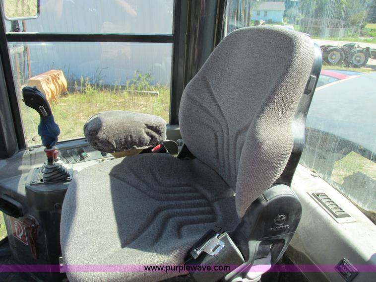 image for item I4130 2003 Case 21D articulated compact wheel loader