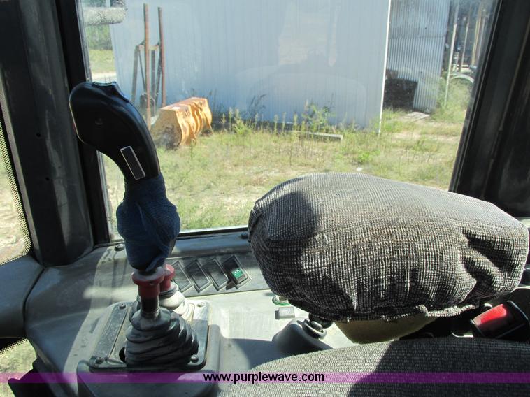 image for item I4130 2003 Case 21D articulated compact wheel loader