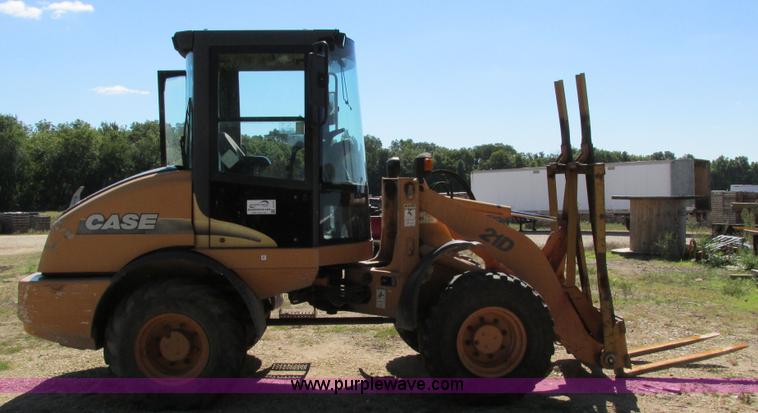 image for item I4131 2003 Case 21D articulated compact wheel loader