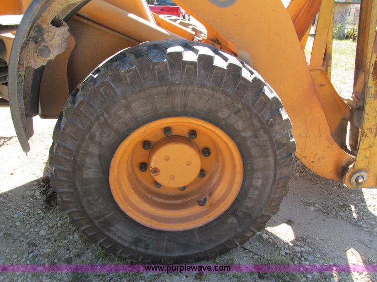 image for item I4131 2003 Case 21D articulated compact wheel loader