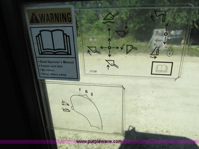 image for item I4131 2003 Case 21D articulated compact wheel loader