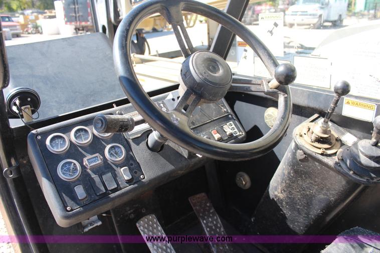 image for item I5791 2003 Ingersoll Rand VR642B telehandler