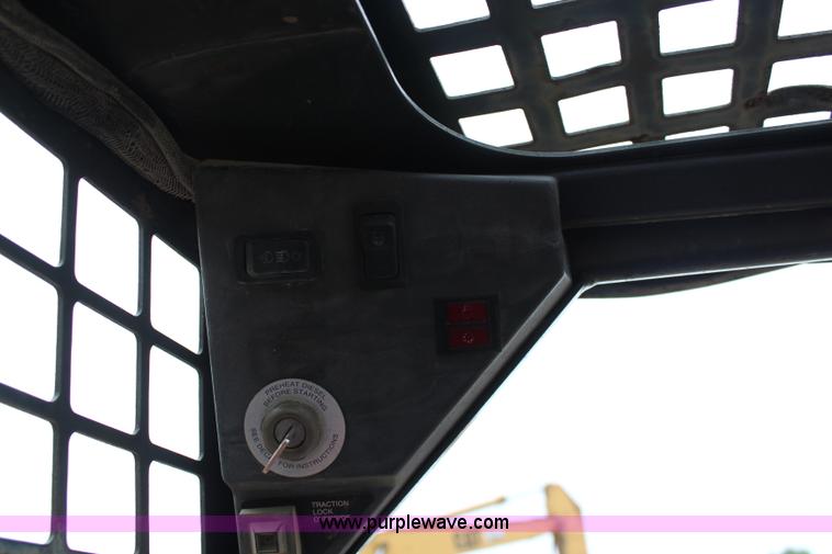 image for item I5796 1995 Bobcat 453C skid steer