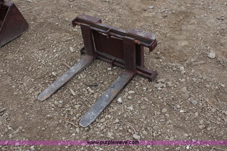 image for item I5797 Skid steer forklift attachment