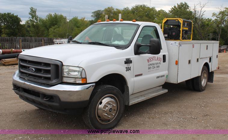 image for item I5858 2004 Ford F450 Super Duty XL utility truck