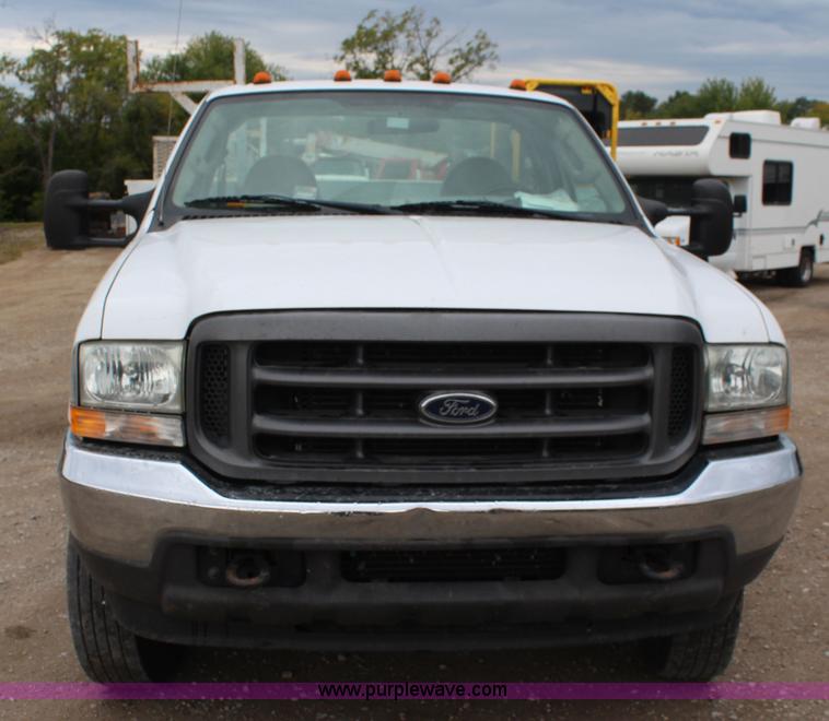 image for item I5858 2004 Ford F450 Super Duty XL utility truck