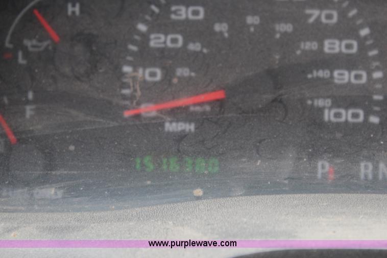 image for item I5858 2004 Ford F450 Super Duty XL utility truck